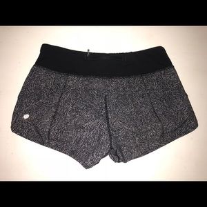 LULULEMON Black and Gray patterned Run Time Shorts